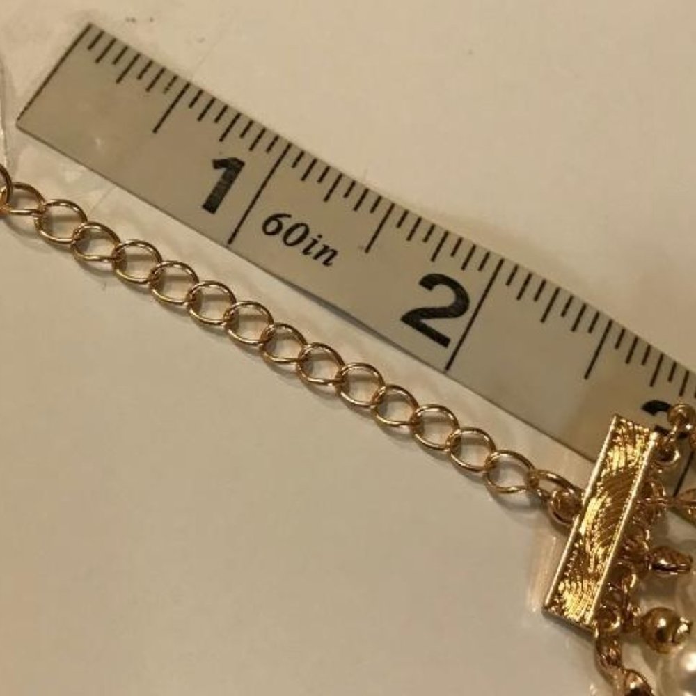 Multi Layer Graduated Faux Pearl Necklace - Picture 6 of 7